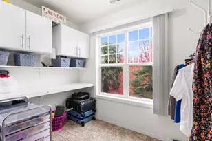 1241 Dahlia St, Woodburn, OR 97071 - Photo 20