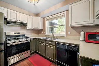 304 5th St NW, Sublimity, OR 97385 - Photo 18