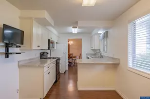 474 E Clackamas Cir, Woodburn, OR 97071 - Photo 16