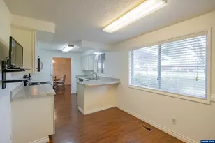 474 E Clackamas Cir, Woodburn, OR 97071 - Photo 22