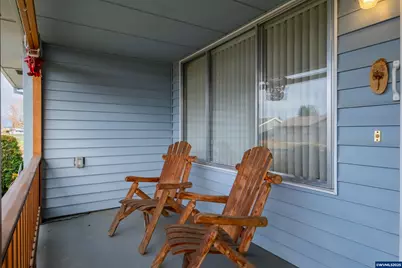 474 E Clackamas Cir, Woodburn, OR 97071 - Photo 6