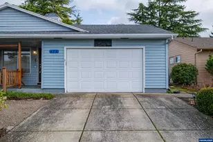 474 E Clackamas Cir, Woodburn, OR 97071 - Photo 4