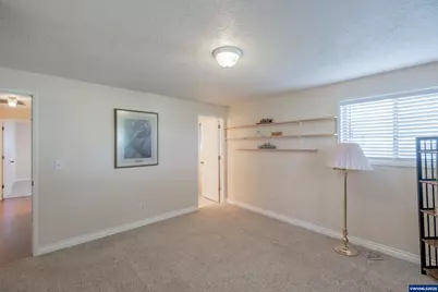 474 E Clackamas Cir, Woodburn, OR 97071 - Photo 28