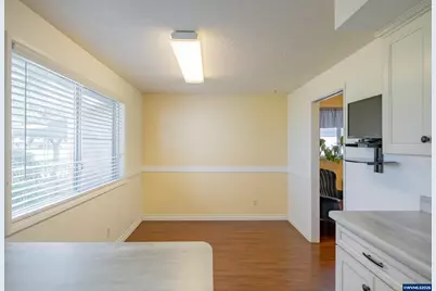 474 E Clackamas Cir, Woodburn, OR 97071 - Photo 20