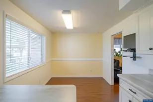 474 E Clackamas Cir, Woodburn, OR 97071 - Photo 20