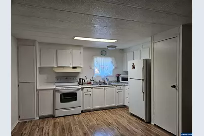 876 41st #31 Pl NE, Salem, OR 97301 - Photo 4