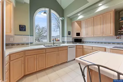 2680 E Mountain View Dr SE, Albany, OR 97322 - Photo 16