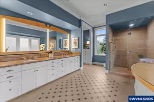 3252 Mt Kuebler Dr S, Salem, OR 97302 - Photo 22