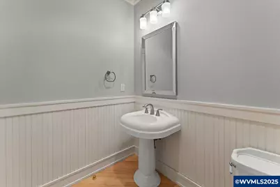 3252 Mt Kuebler Dr S, Salem, OR 97302 - Photo 16