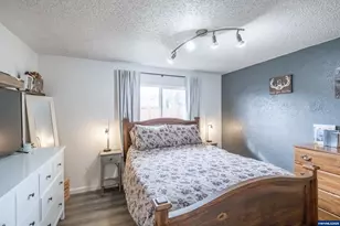 213 NW Lalack Ct, Dallas, OR 97338 - Photo 30