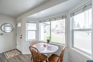 213 NW Lalack Ct, Dallas, OR 97338 - Photo 20