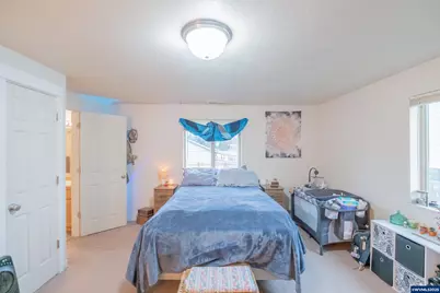 1910 18th Av, Sweet Home, OR 97386 - Photo 16