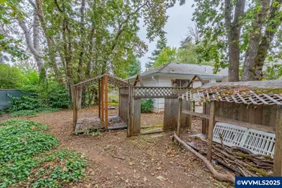 3895 Stanley Ln S, Salem, OR 97302 - Photo 8