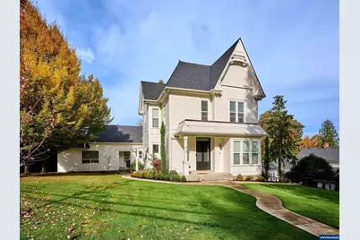 412 W Main St, Silverton, OR 97381 - Photo 12