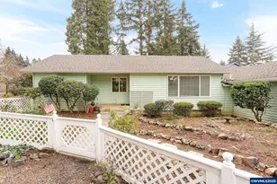 390 Salem Heights Ave S, Salem, OR 97302 - Photo 4