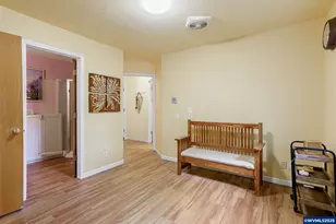 390 Salem Heights Ave S, Salem, OR 97302 - Photo 38