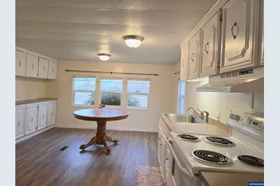 2796 S Main St #66, Lebanon, OR 97355 - Photo 8