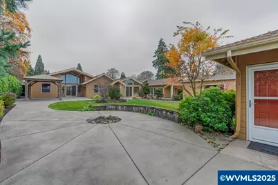 1090 E Ellendale Dr, Dallas, OR 97338 - Photo 34