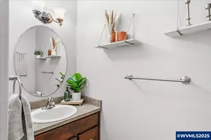 1010 Turtledove Lp, Lebanon, OR 97355 - Photo 18