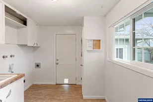 579 E Robidoux St, Stayton, OR 97383 - Photo 30