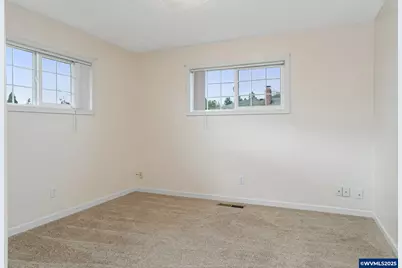 579 E Robidoux St, Stayton, OR 97383 - Photo 28