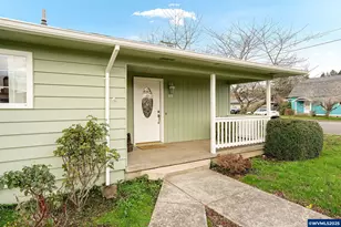 579 E Robidoux St, Stayton, OR 97383 - Photo 6