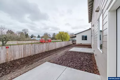 2474 Roll Tide (-2476) Ct, Lebanon, OR 97355 - Photo 28
