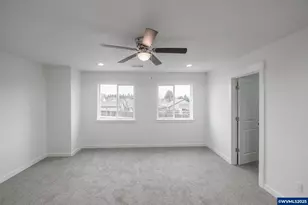 2474 Roll Tide (-2476) Ct, Lebanon, OR 97355 - Photo 16