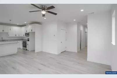 2474 Roll Tide (-2476) Ct, Lebanon, OR 97355 - Photo 6