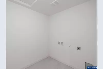 2474 Roll Tide (-2476) Ct, Lebanon, OR 97355 - Photo 20