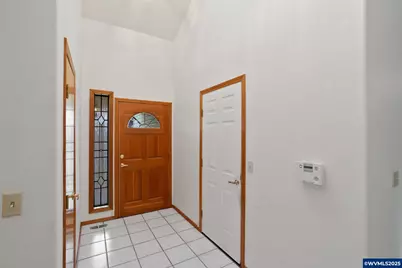 3201 SE 18th Av, Albany, OR 97322 - Photo 4