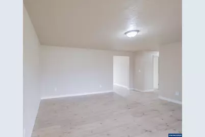 562 Connecticut Av SE, Salem, OR 97317 - Photo 6