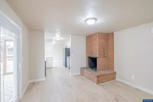 562 Connecticut Ave SE, Salem, OR 97317 - Photo 20