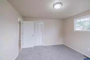 562 Connecticut Ave SE, Salem, OR 97317 - Photo 32