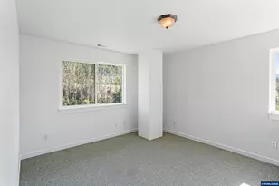 33910 Railroad Av SE, Gates, OR 97346 - Photo 26