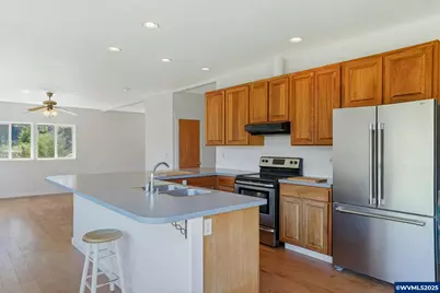 33910 Railroad Av SE, Gates, OR 97346 - Photo 6