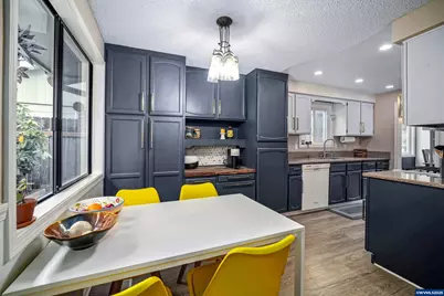 1878 Joseph St S, Salem, OR 97302 - Photo 16