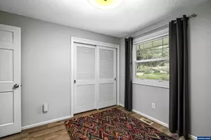 1878 Joseph St S, Salem, OR 97302 - Photo 24