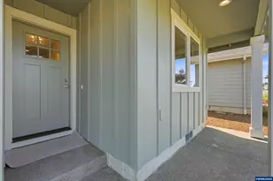 1539 SE Hankel St, Dallas, OR 97338 - Photo 2