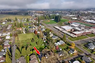 1006 Well St, Silverton, OR 97381 - Photo 32