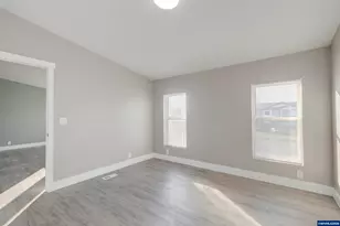 911 York St, Aumsville, OR 97325 - Photo 14