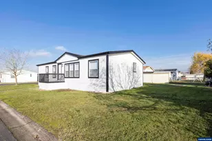 911 York St, Aumsville, OR 97325 - Photo 4