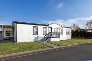 911 York St, Aumsville, OR 97325 - Photo 1