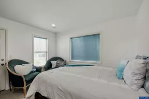 3029 Bartley Pl SE, Albany, OR 97322 - Photo 10