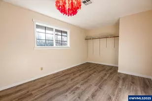 375 N 6th St, Harrisburg, OR 97446 - Photo 30