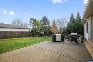 432 NW Heather Ave, Sublimity, OR 97385 - Photo 36