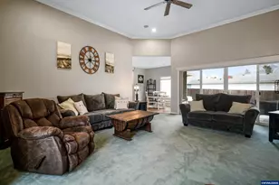 432 NW Heather Ave, Sublimity, OR 97385 - Photo 8