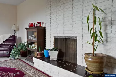 1650 NW Springhill Dr, Albany, OR 97321 - Photo 8