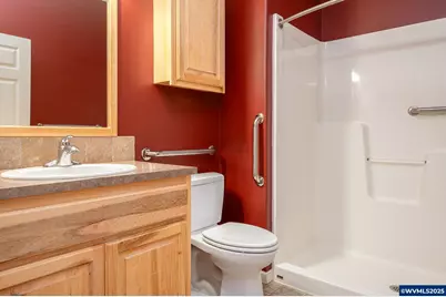 1273 SE 4th Av, Mill City, OR 97360 - Photo 24