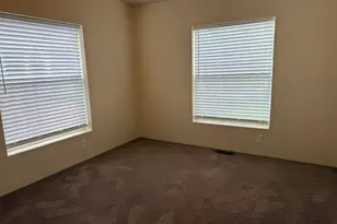 1924 SE Virginia Dr, Dallas, OR 97338 - Photo 20